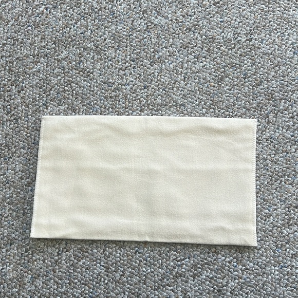 Authentic Louis Vuitton, dust bag in excellent shape - Picture 2 of 3